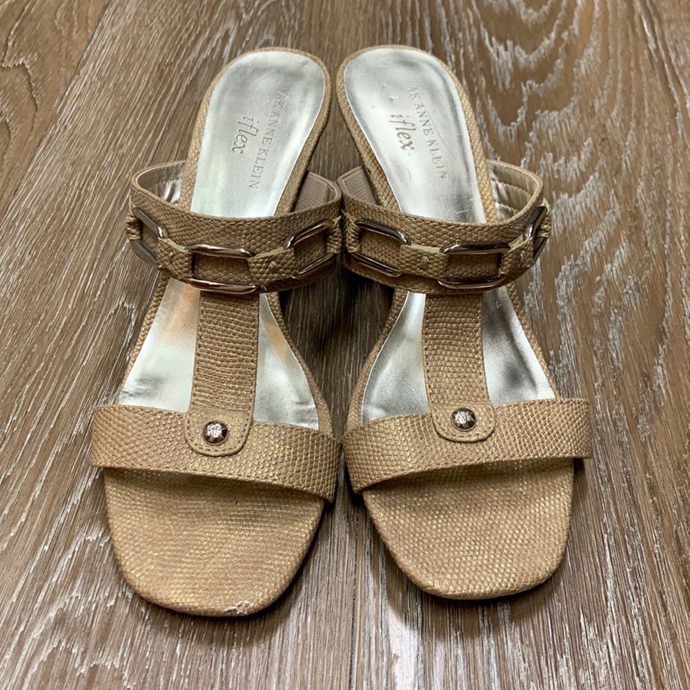 AK Anne Klein iflex sandal size 7.5M